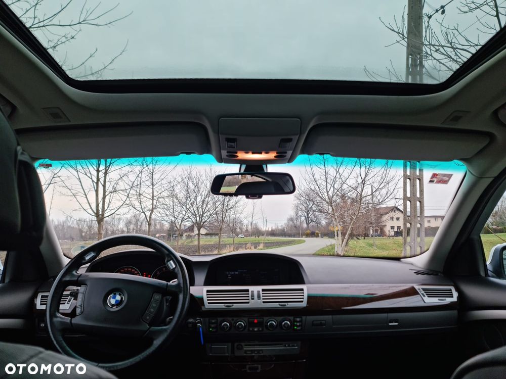 BMW Seria 7 740Li - 2