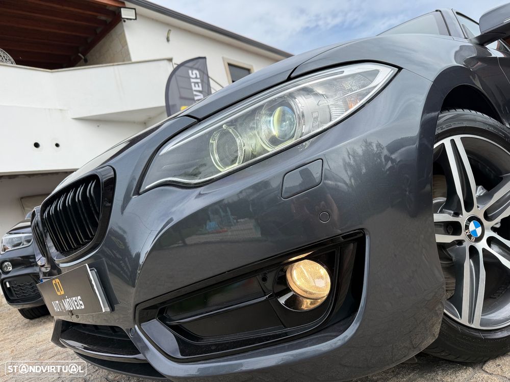 BMW 220 d Sport Line - 12
