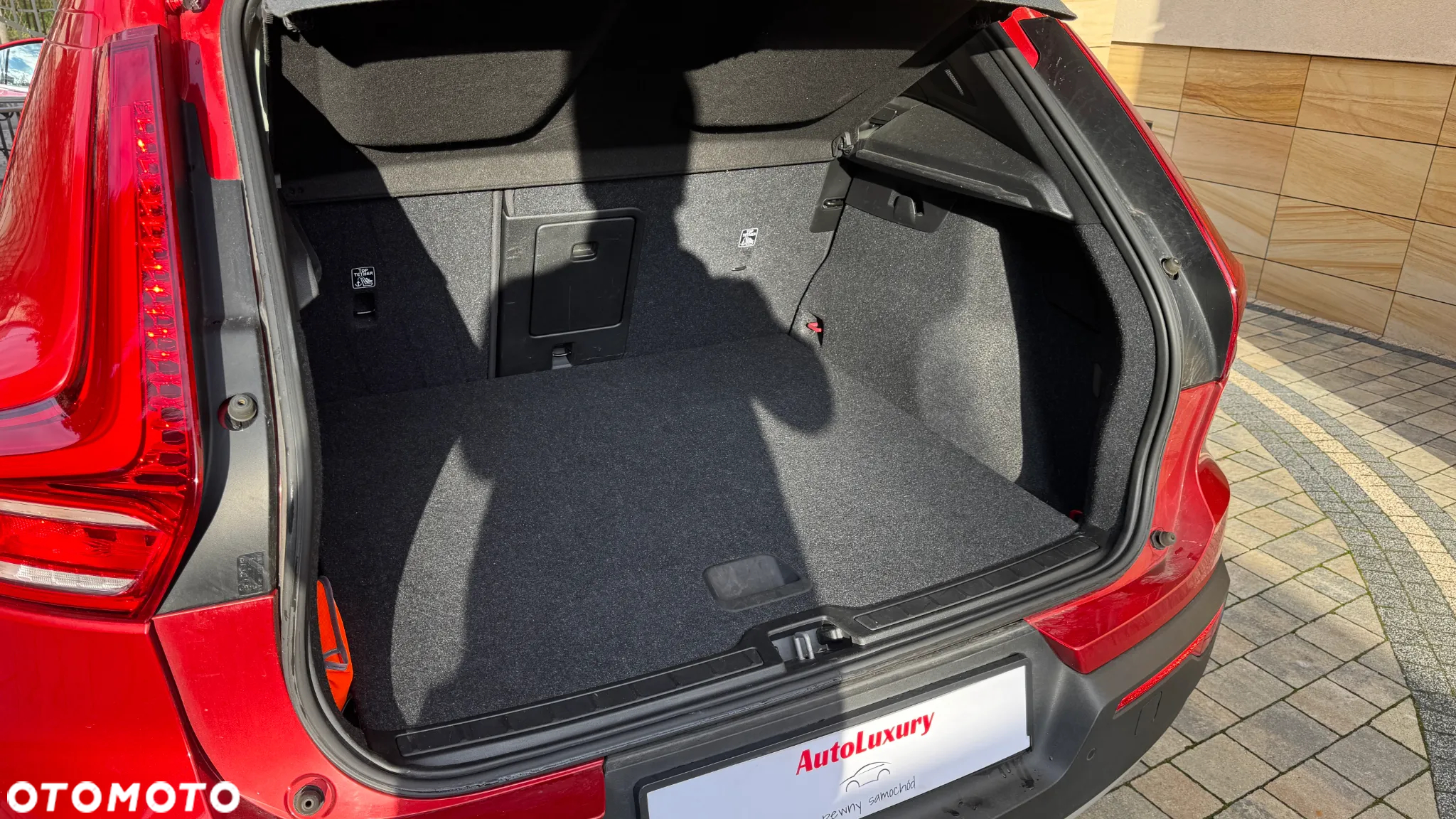Volvo XC 40 T4 Geartronic R-Design - 31