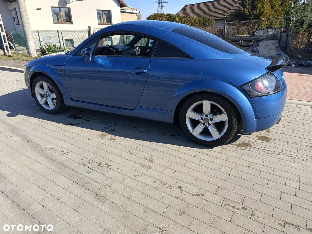 Audi TT Coupé 1.8T Quattro - 14