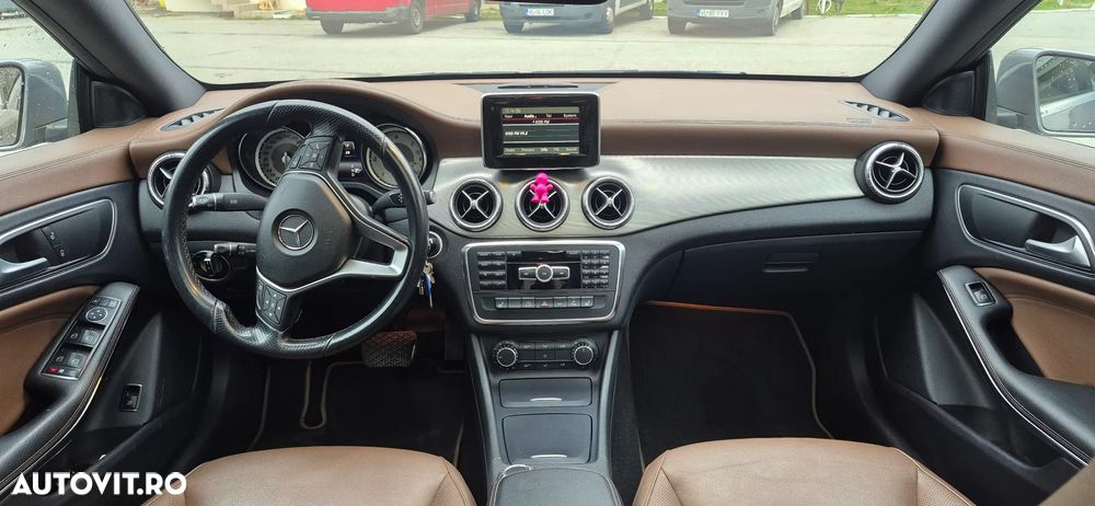 Mercedes-Benz CLA - 6