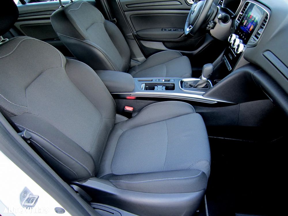 Renault Megane TCe 140 EDC GPF Techno - 22