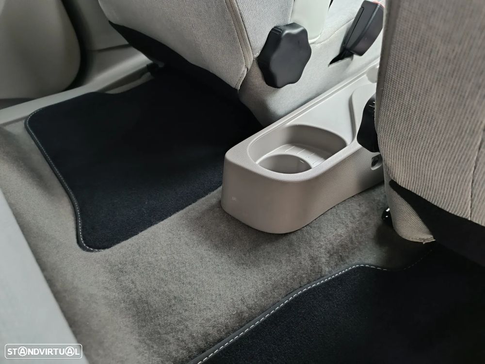 Renault Zoe (c/ Bateria) 41 kwh Intens - 34