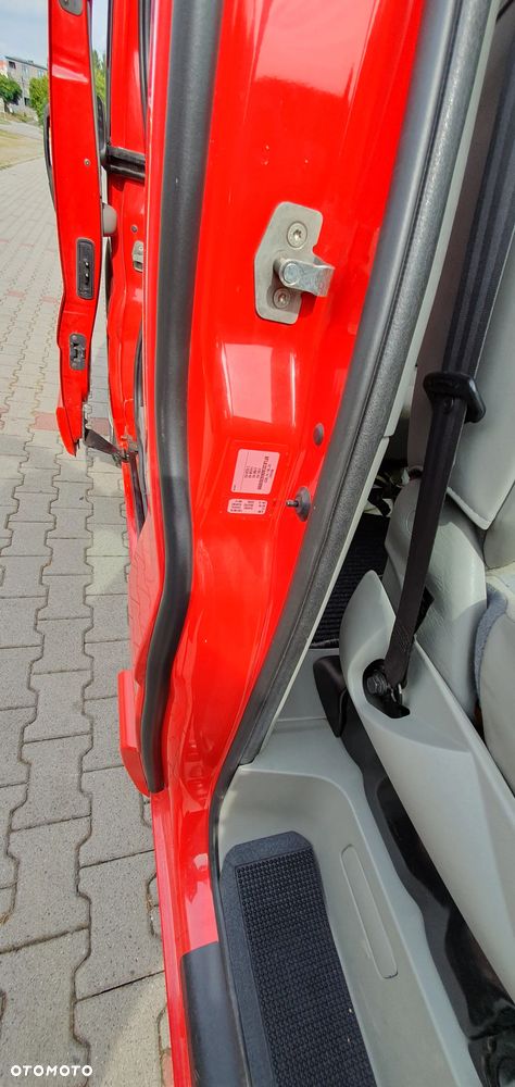 Renault Trafic Passenger Expression - 22