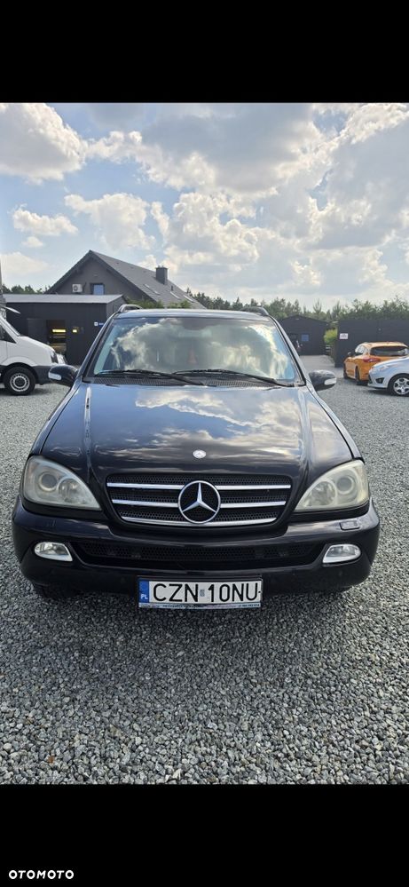 Mercedes-Benz ML - 1