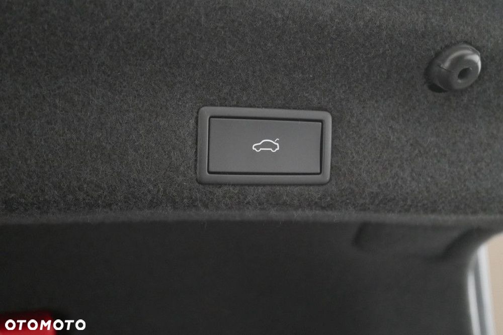 Volkswagen Passat - 17