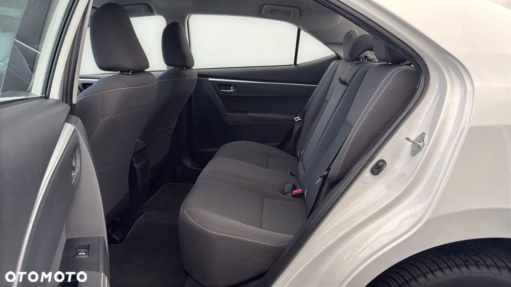 Toyota Corolla 1.6 Comfort - 14