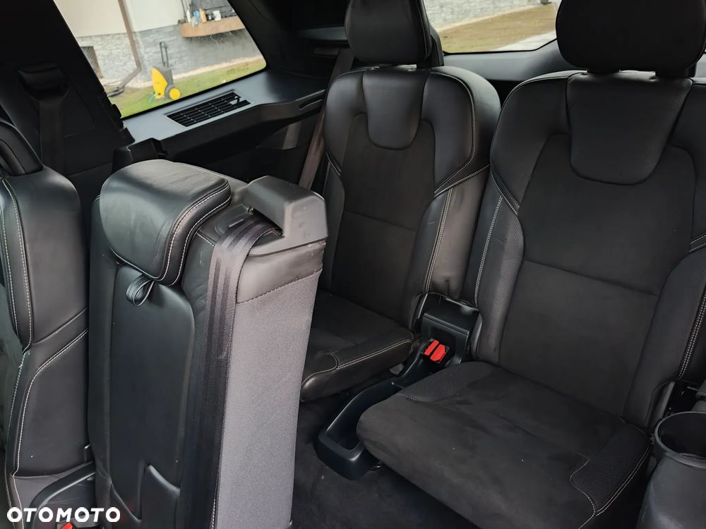 Volvo XC 90 - 15