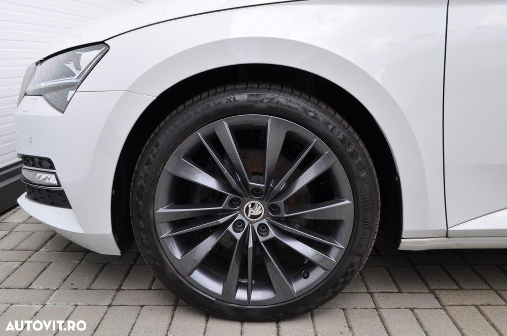 Skoda Superb 2.0 TDI DSG Style - 8