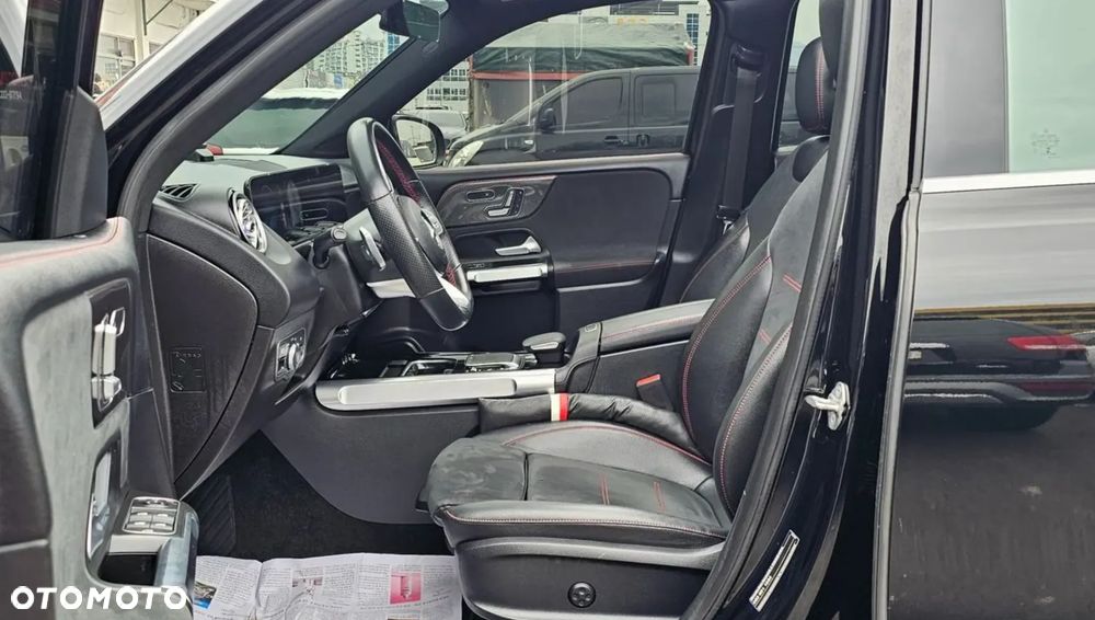 Mercedes-Benz GLB - 7