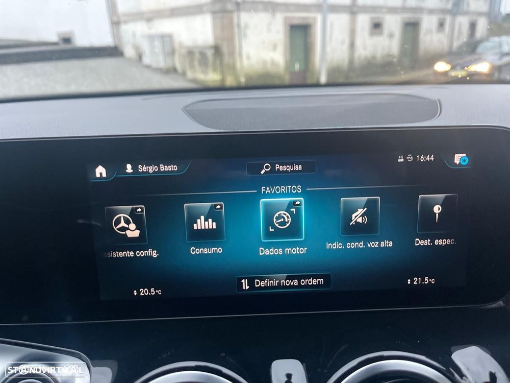 Mercedes-Benz GLB 200 d AMG Line - 23