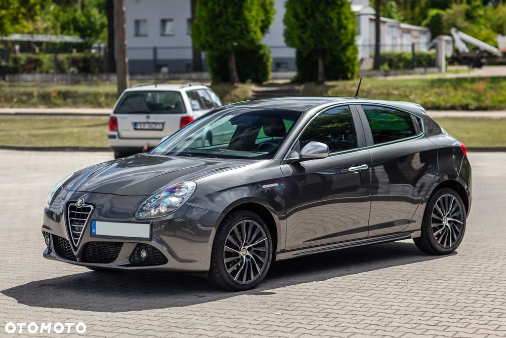 Alfa Romeo Giulietta 2.0 JTDM 20V TCT Speciale - 5