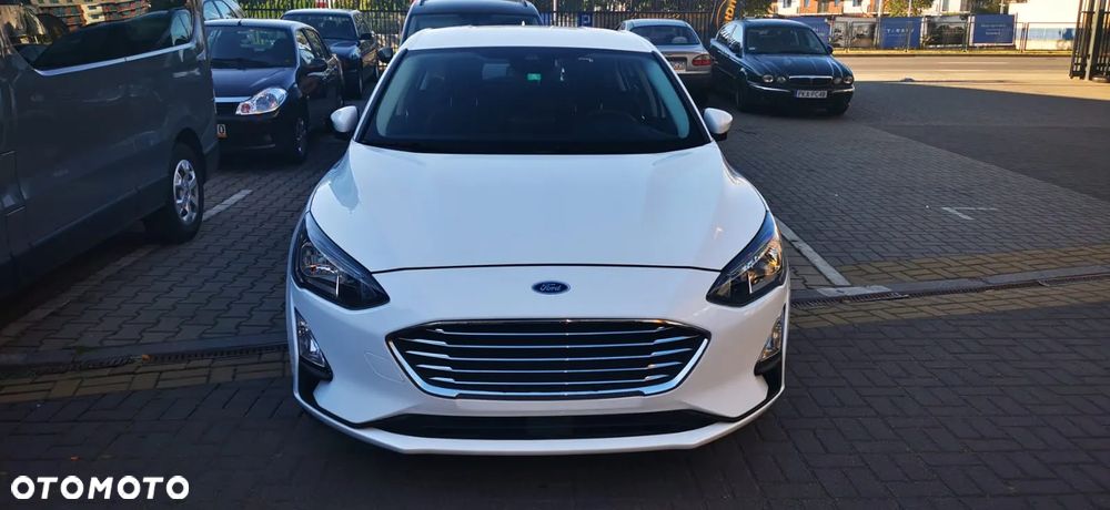 Ford Focus 1.0 EcoBoost Active Business - 6