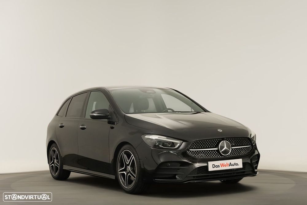 Mercedes-Benz B 180