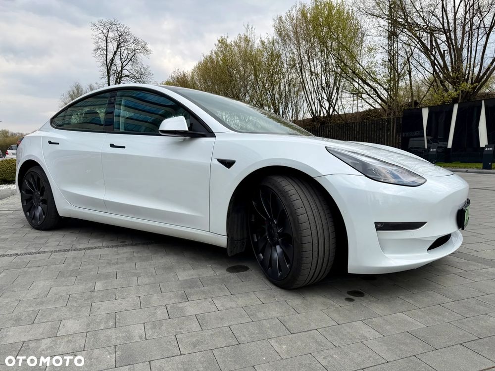 Tesla Model 3 - 15