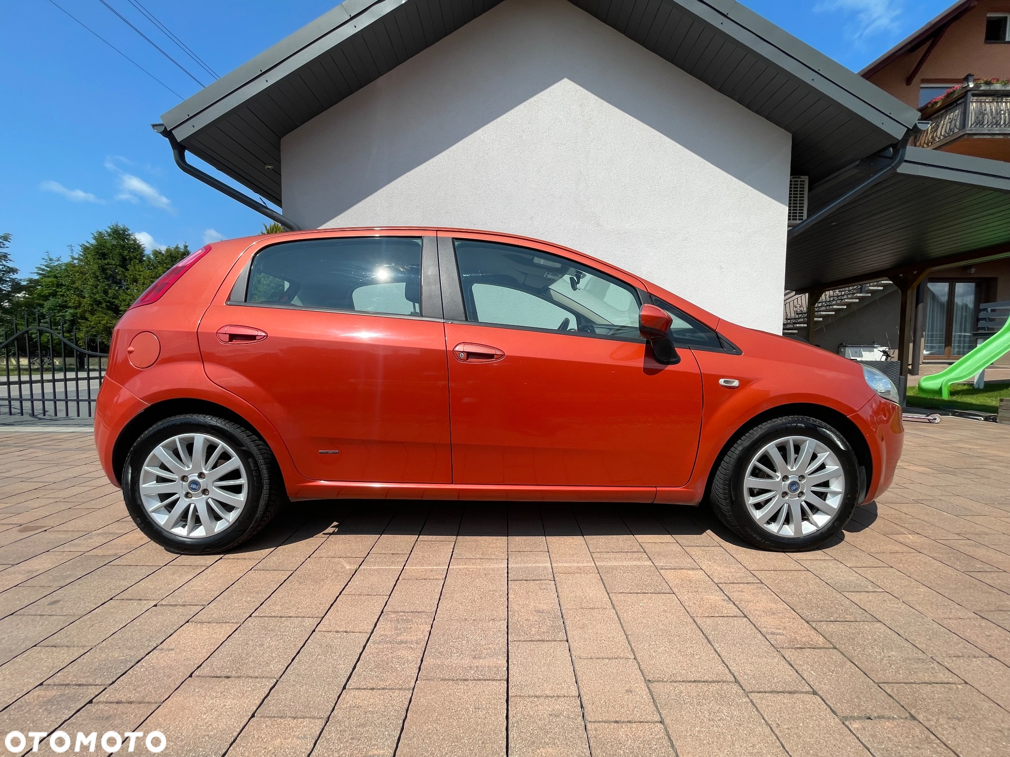 Fiat Grande Punto - 10