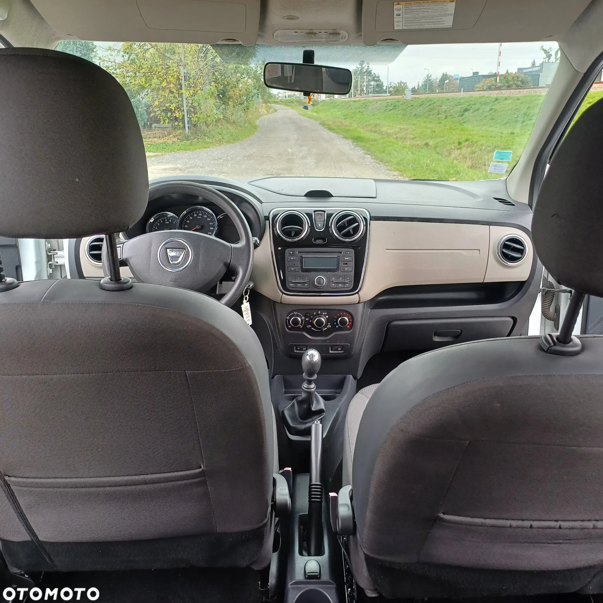 Dacia Lodgy - 10