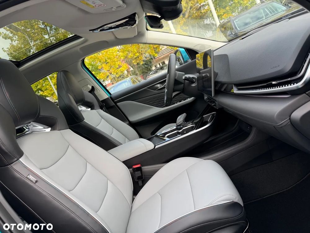 BAIC 5 Beijing 1.5T Business DCT - 14