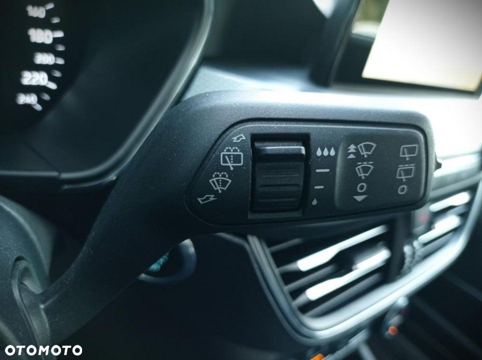 Ford Focus - 19
