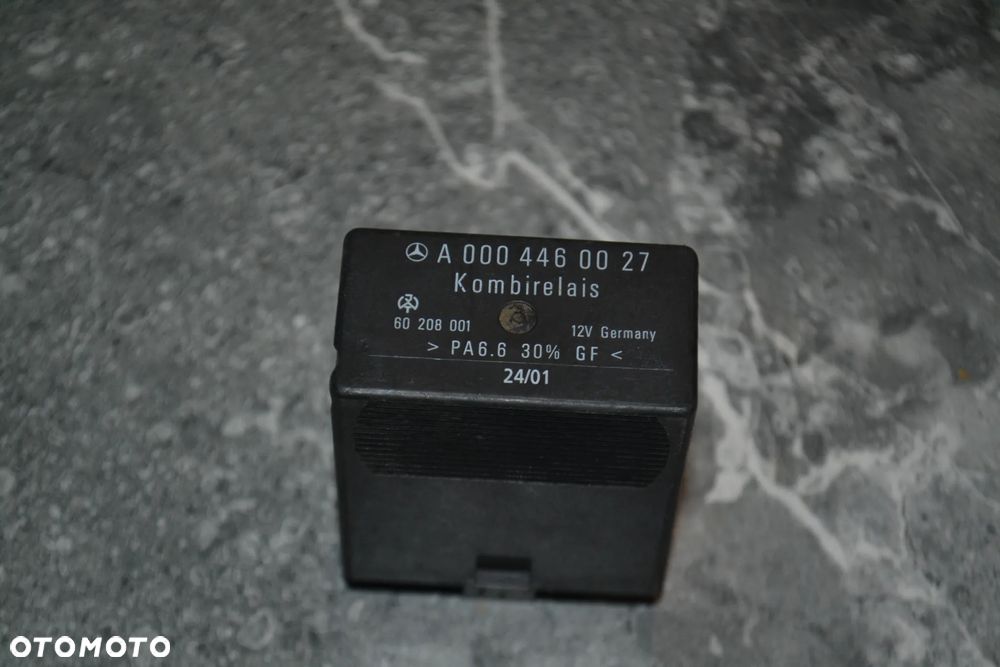 MERCEDES VITO 638 PRZEKAŹNIK WYCIERACZEK 0004460027 - 2