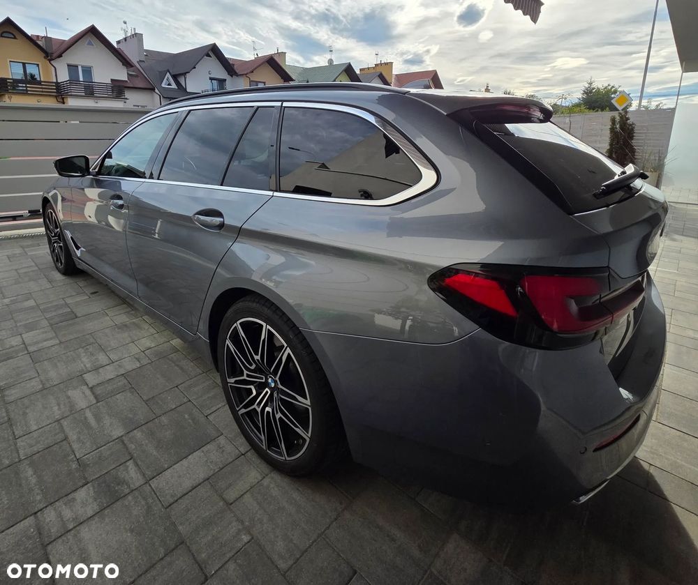 BMW Seria 5 530d xDrive mHEV Luxury Line - 14