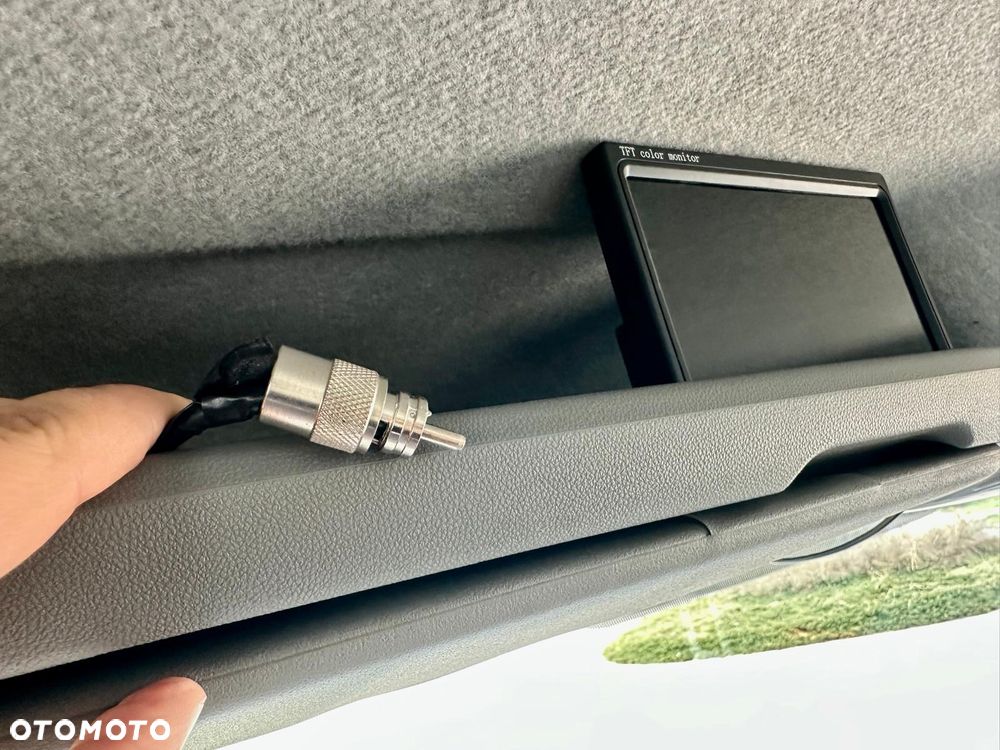 Mercedes-Benz SPRINTER - 13