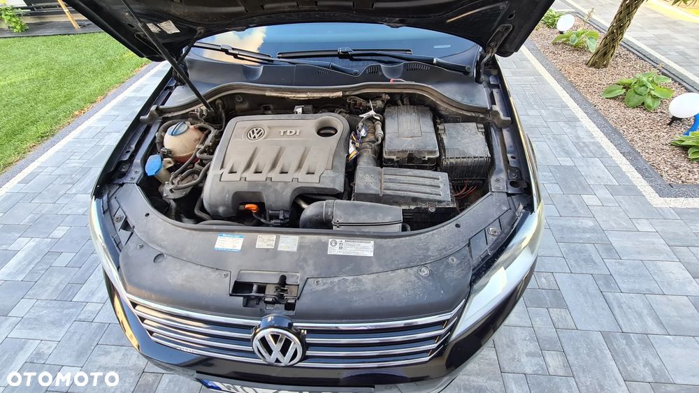 Volkswagen Passat 2.0 TDI Comfortline - 10
