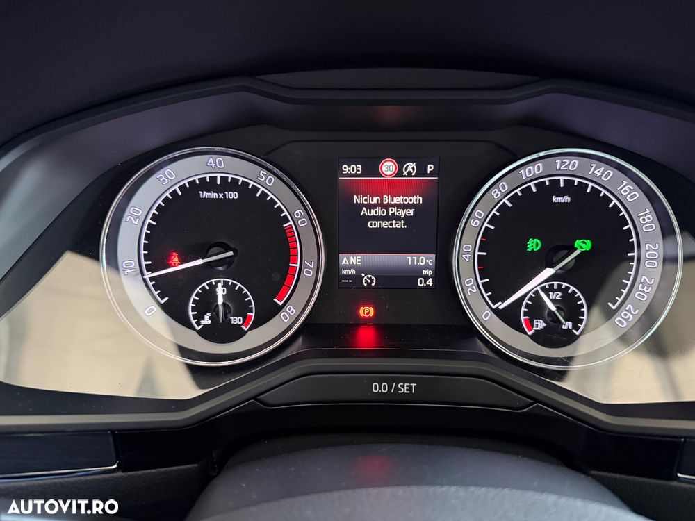 Skoda Superb 1.5 TSI ACT DSG Ambition - 35