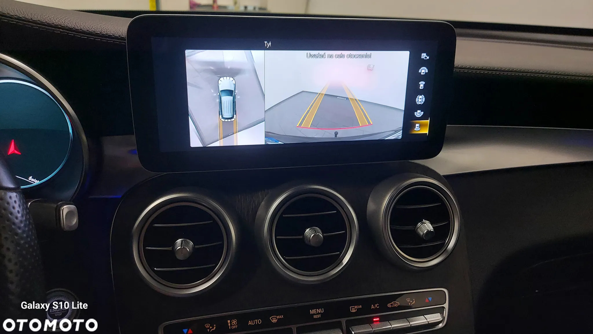 Mercedes-Benz GLC 220 d 4Matic 9G-TRONIC AMG Line Plus - 34