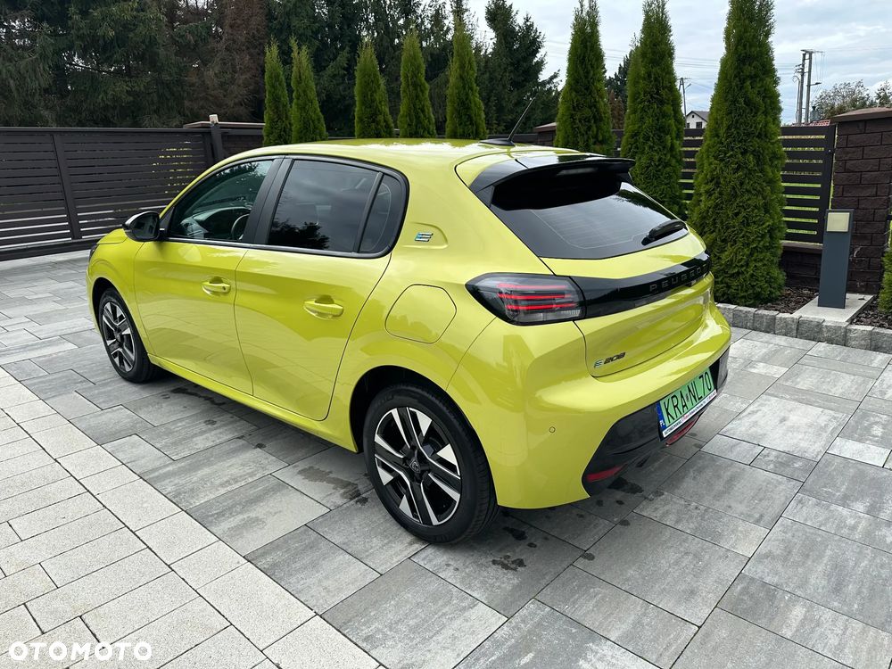 Peugeot 208 e-208 50kWh Allure - 5
