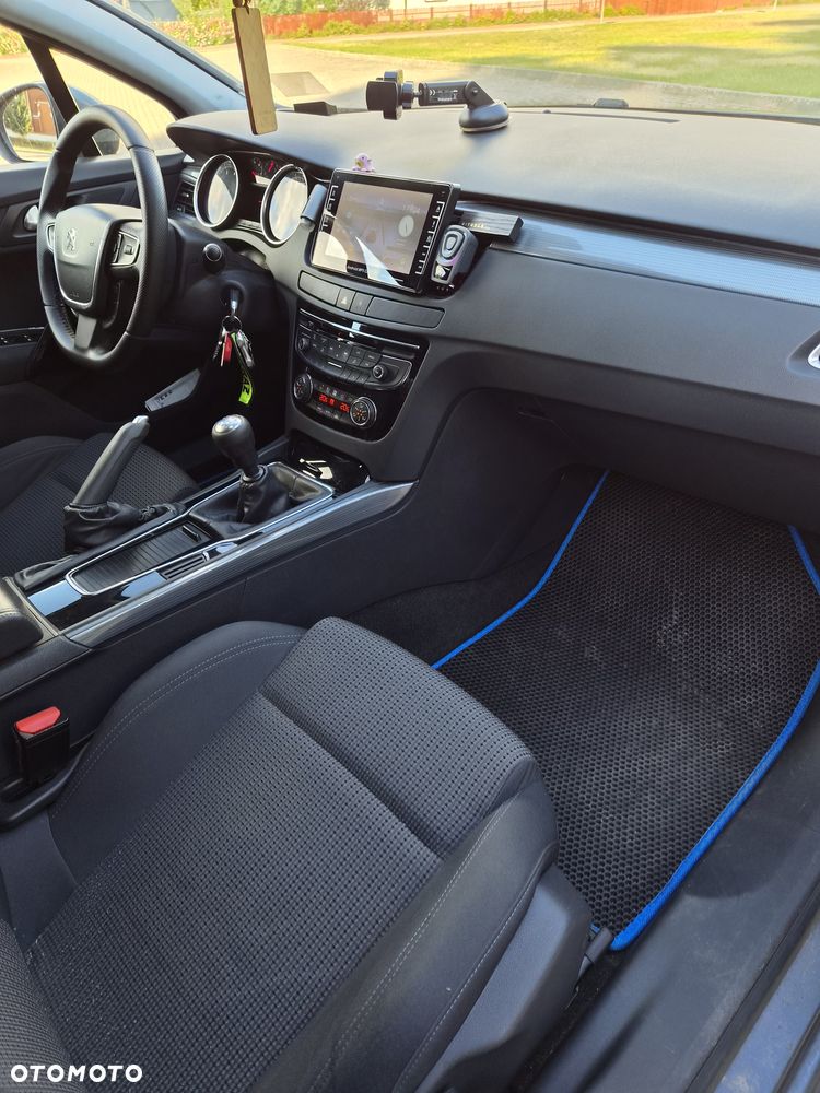 Peugeot 508 1.6 T Allure - 6