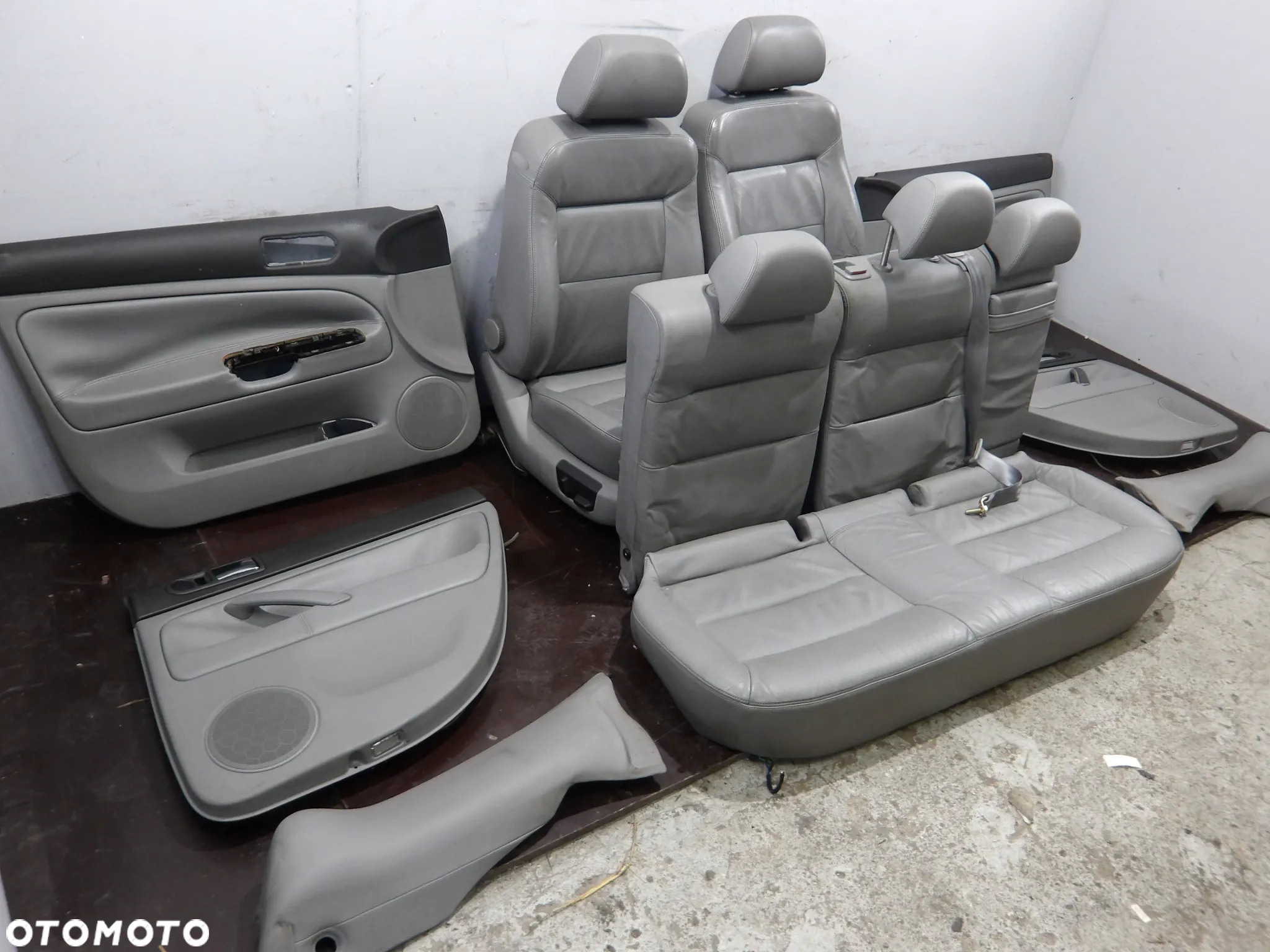 PASSAT B5 FL SEDAN 2.5 TDI 4MOTION FOTELE KANAPA BOCZKI - 14
