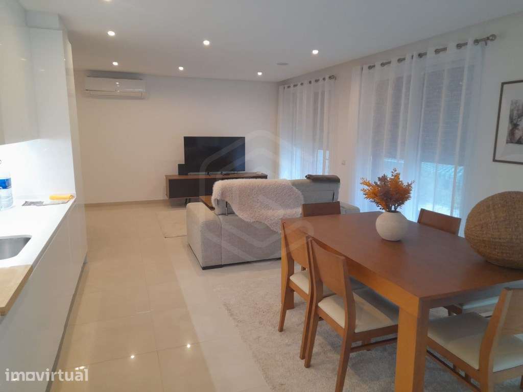 Apartamento T2 com duas varandas, centro, Faro, Algarve - Grande imagem: 4/27