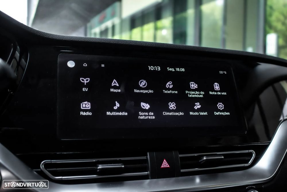 Kia e-Niro Vision - 38