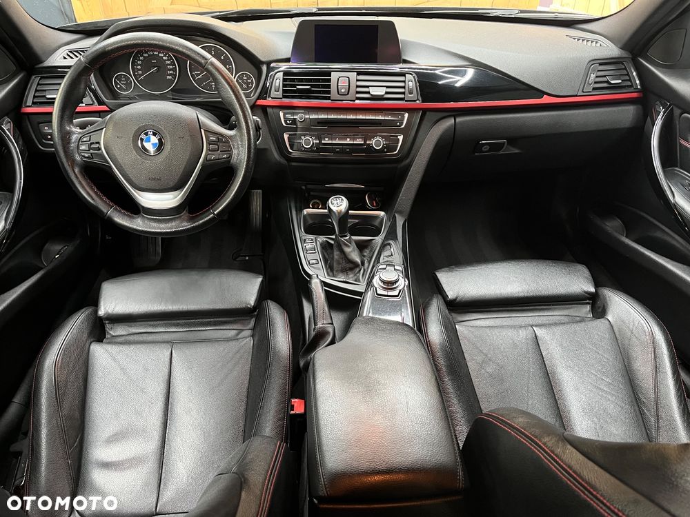 BMW Seria 3 318d Sport Line EU6 - 7