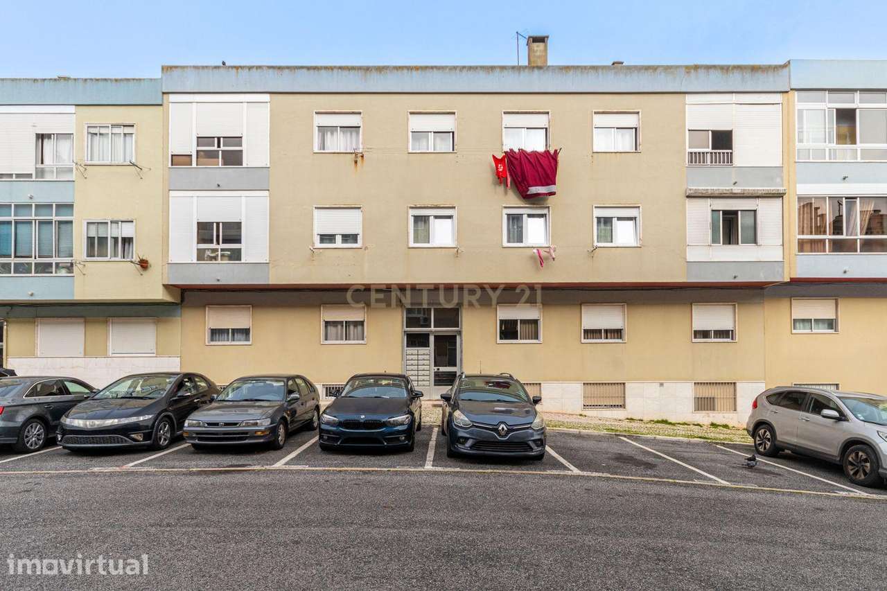 Apartamento T1+1 à Venda na Amadora | Excelente Oportunidade! - Grande imagem: 2/23