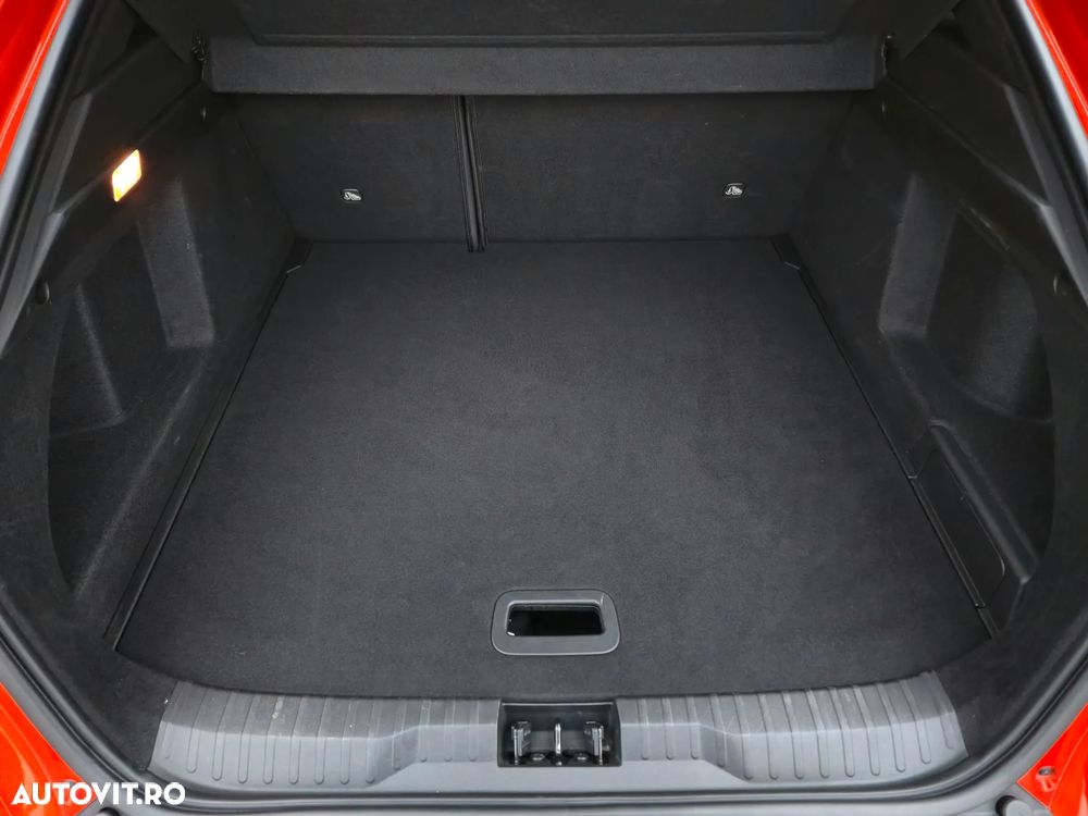 Renault Arkana E-TECH 145 R.S.LINE - 26