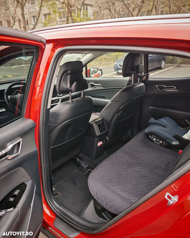 Kia Sportage 1.6 T-GDI MHEV 7DCT HP 4x2 Business Line - 6