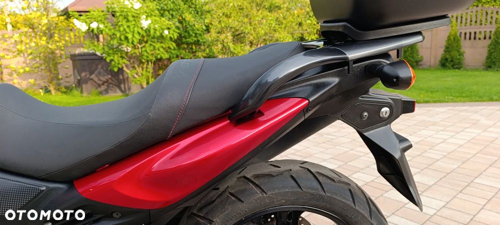 Suzuki V-STROM - 35