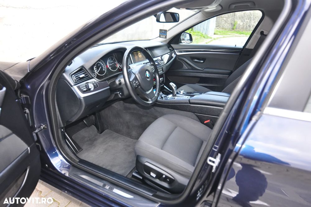 BMW Seria 5 525d xDrive AT - 6