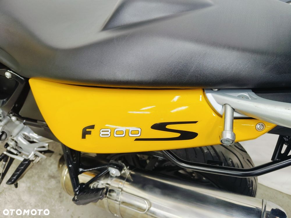 BMW F - 25