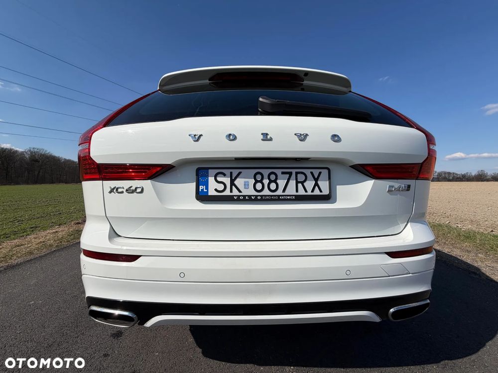 Volvo XC 60 D4 AWD R-Design - 7