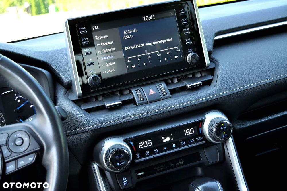 Toyota RAV4 2.5 Hybrid Comfort 4x2 - 33