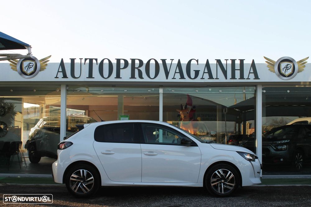 Peugeot 208 1.2 PureTech Allure Pack EAT8 - 29