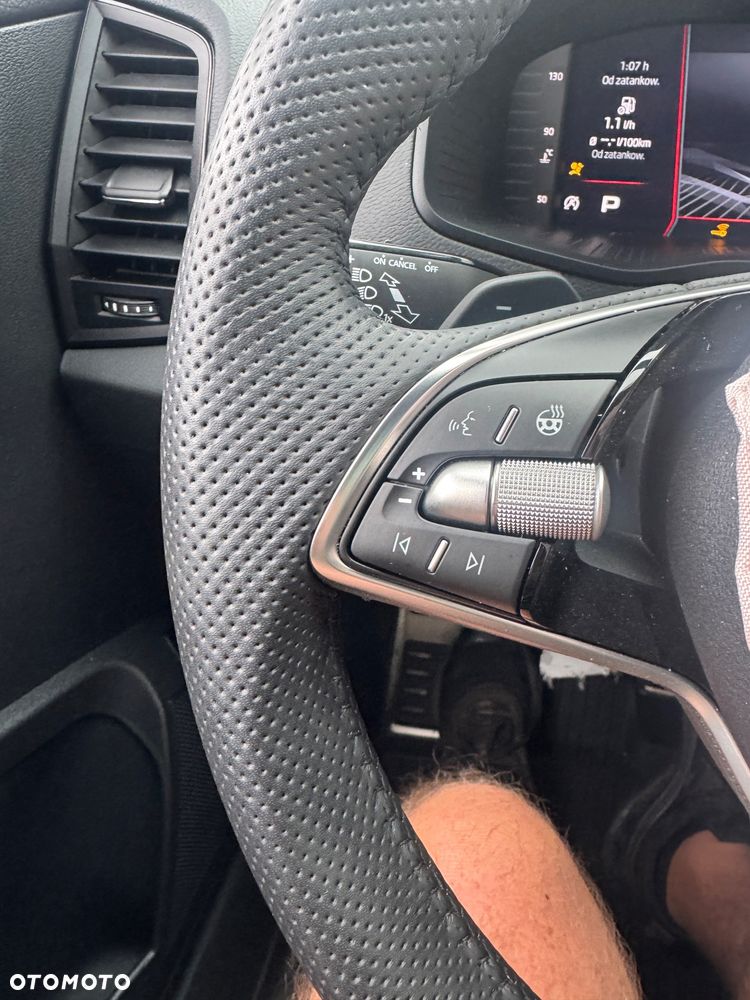 Skoda Karoq 1.5 TSI ACT Selection DSG - 9
