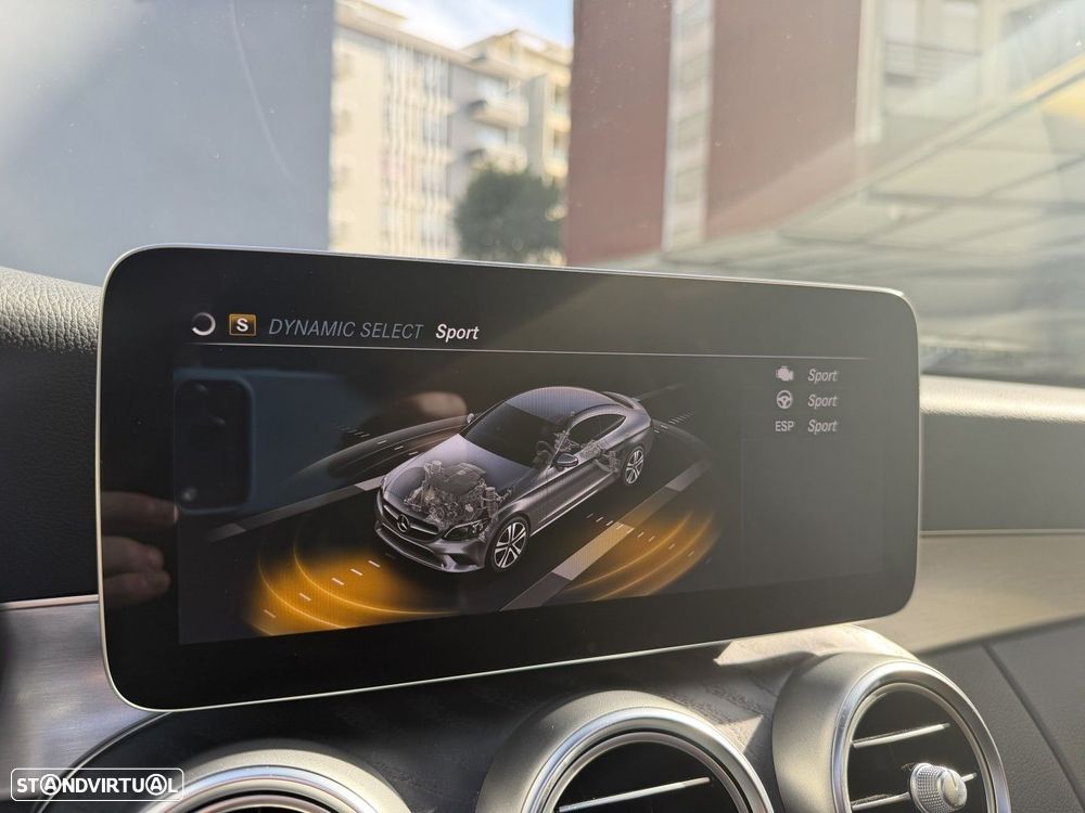 Mercedes-Benz C 180 9G-TRONIC AMG Line - 40