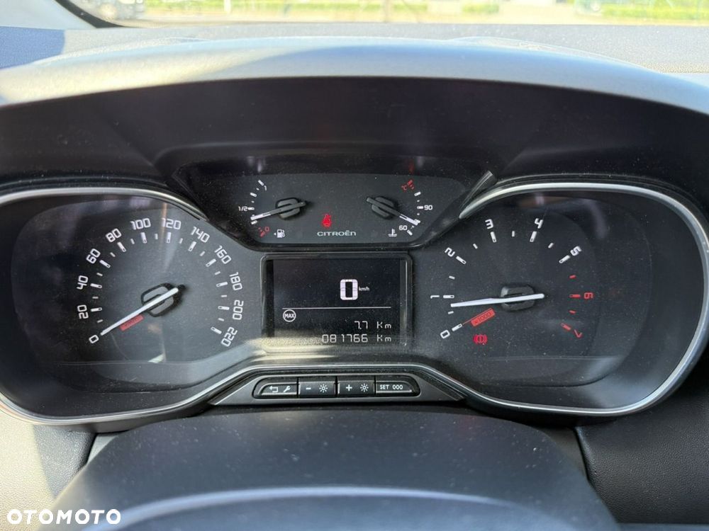 Citroën C3 Aircross PureTech 82 OPF Shine - 26
