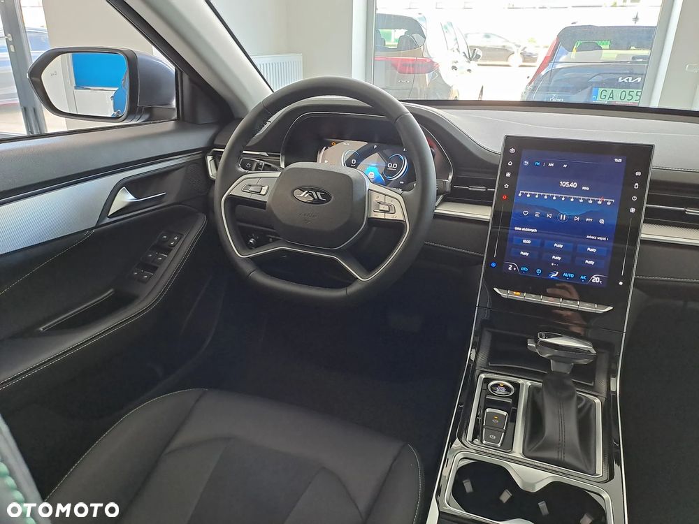 JAC J7 - 16
