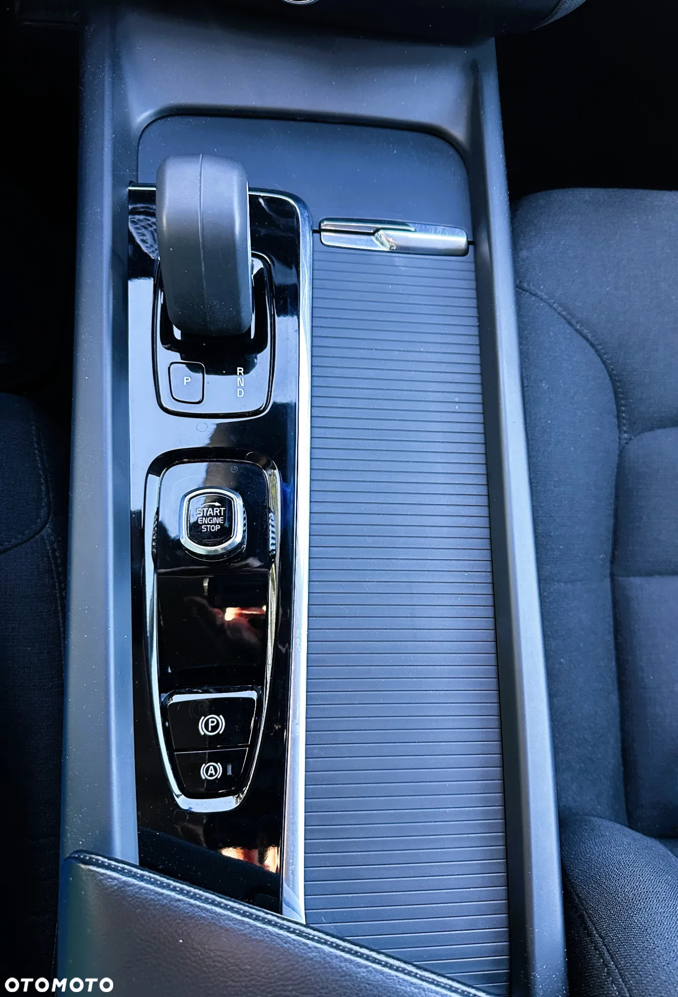Volvo V60 B3 B Momentum Pro - 30