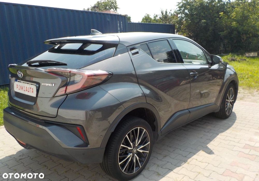 Toyota C-HR - 11